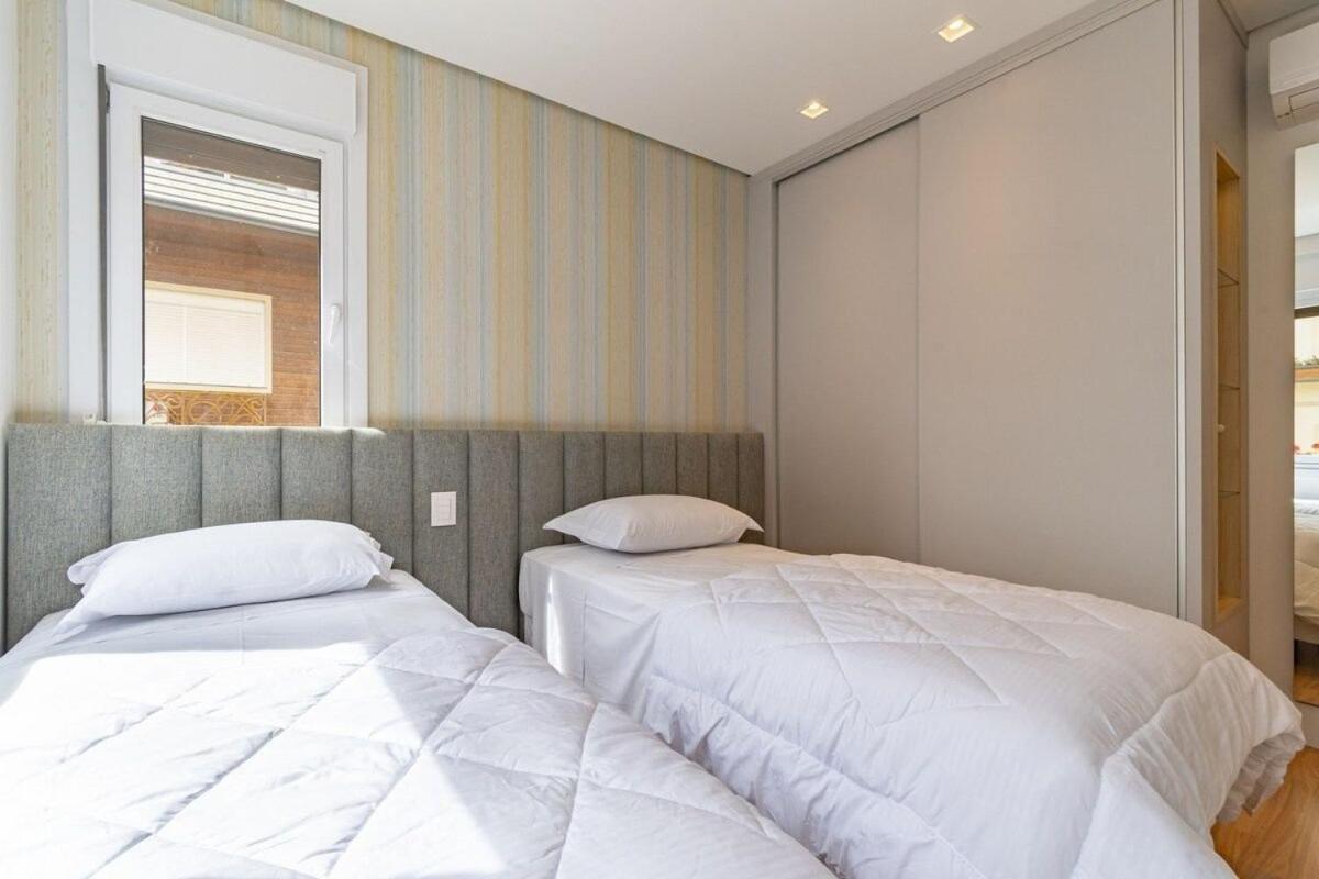 Rosa Edificio Bellagio Canela Com Infraestrutura Completa Apartment Bagian luar foto