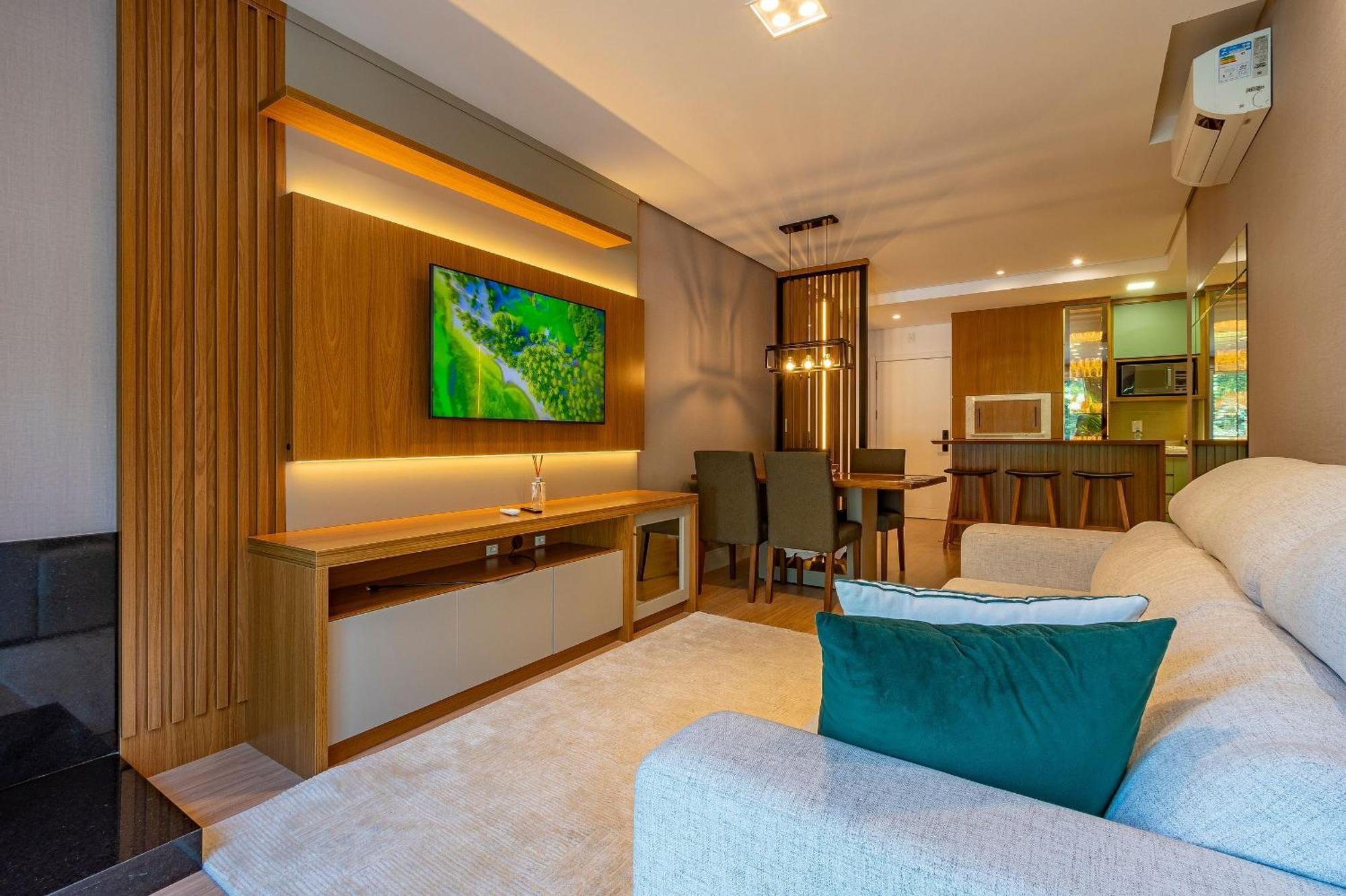 Rosa Edificio Bellagio Canela Com Infraestrutura Completa Apartment Bagian luar foto