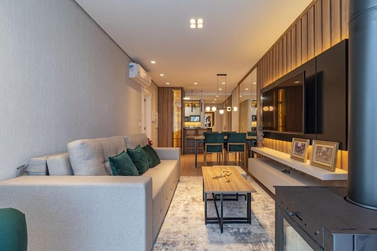 Rosa Edificio Bellagio Canela Com Infraestrutura Completa Apartment Bagian luar foto