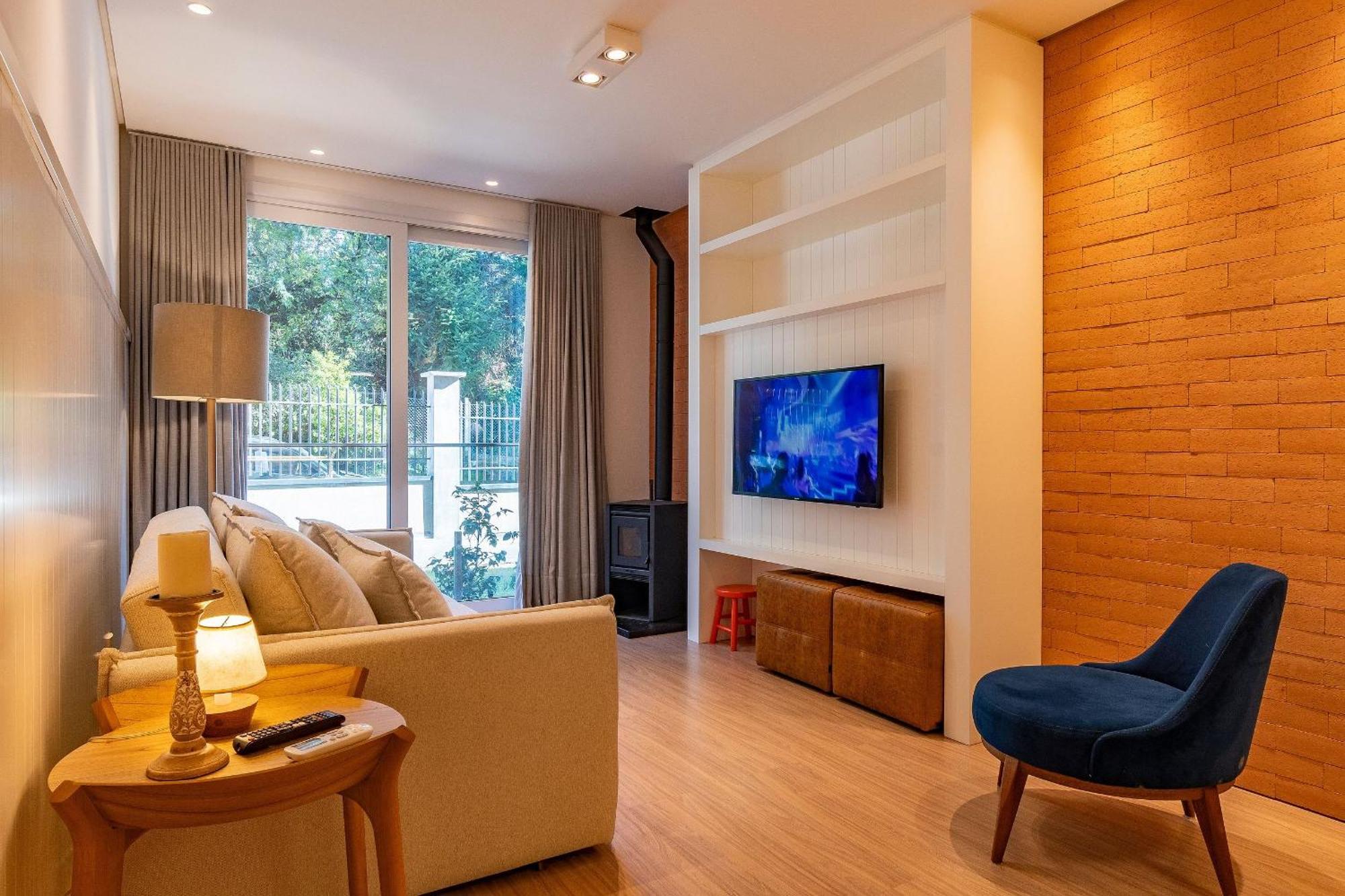 Rosa Edificio Bellagio Canela Com Infraestrutura Completa Apartment Bagian luar foto