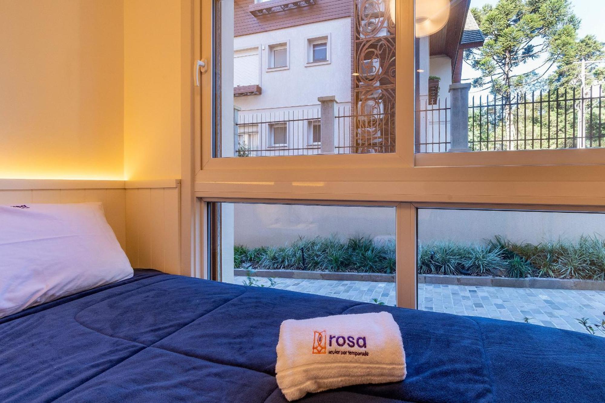 Rosa Edificio Bellagio Canela Com Infraestrutura Completa Apartment Bagian luar foto